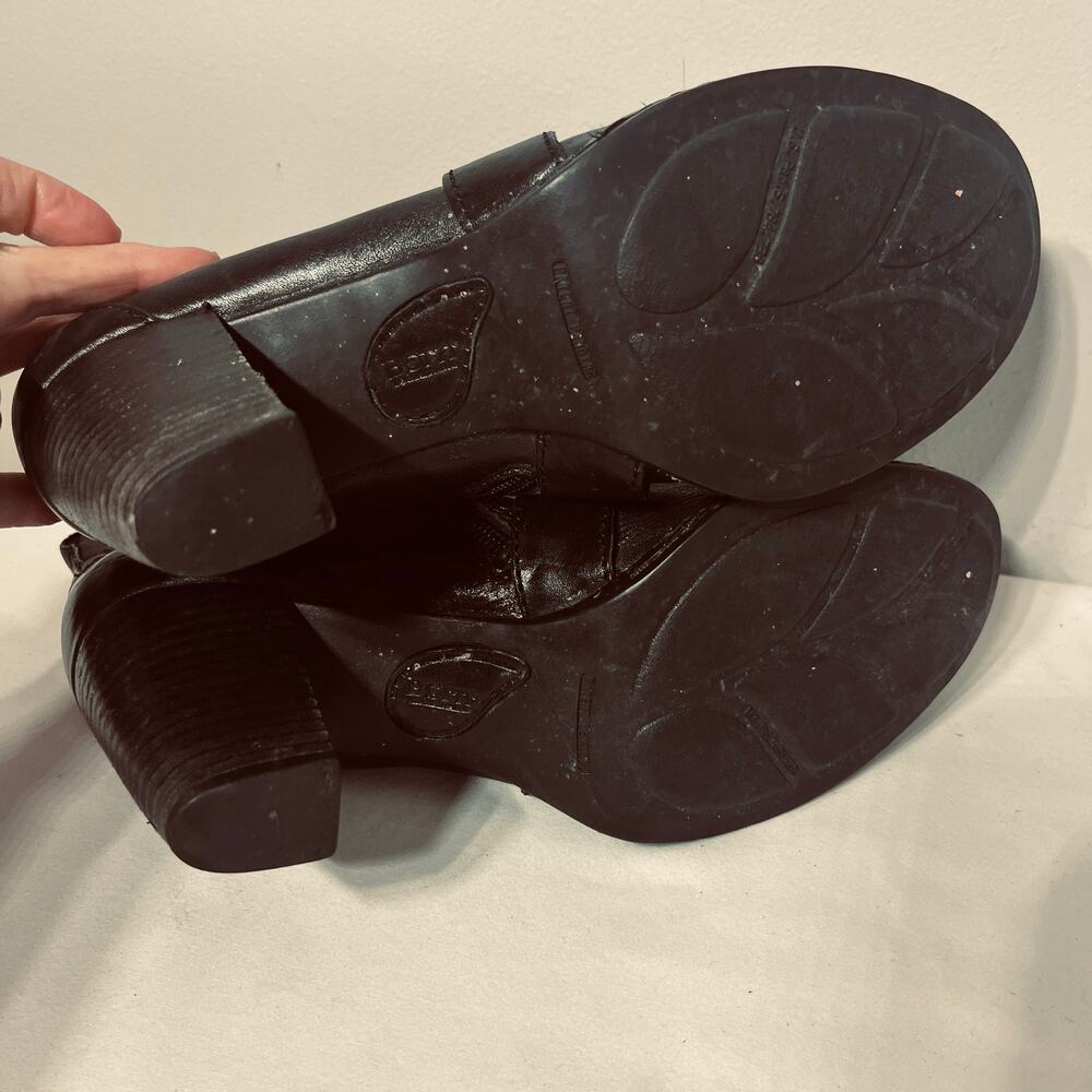 Born Boots Shola Black Leather Harness Strap Zip Ankle Stacked Heel Booties 9M - Picture 8 of 8